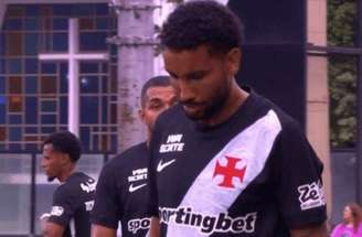 Jair retornou de lesão há cerca de um mês e voltou a sentir novo problema físico –