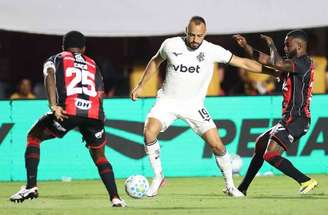 Botafogo reclamou muito da arbitragem diante do Vitória – Vitor Silva/Botafogo.