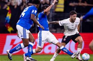 Gustavo Henrique chegou a empatar a partida mas não o Corinthians não conseguiu virar –