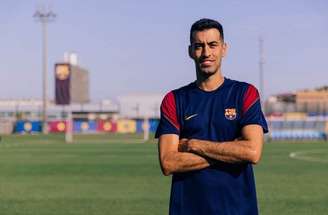 Busquets passa a integrar a comissão técnica do time B sob a liderança do brasileiro Belletti –