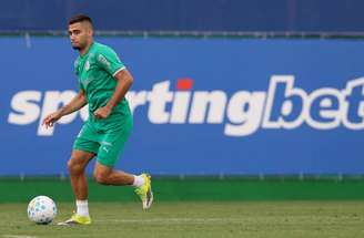 Lucas Evangelista pode ganhar vaga de Andreas Pereira no time do Palmeiras –
