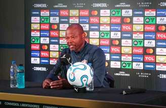 O Fluminense eliminou o Rivadavia –