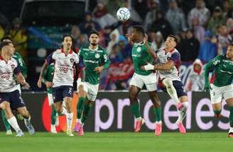 Palmeiras atinge meta na Libertadores, e premiações aliviam queda na receita –