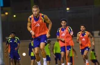 CR7 durante treinamento pelo clube saudita –