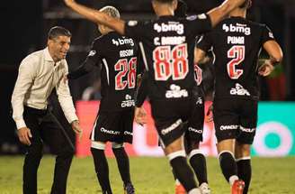 Spinelli marcou o quarto gol do Vasco –