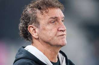 Jovens do Santos receberam elogios de Cuca –