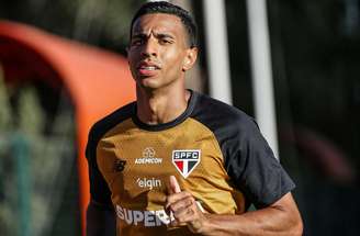Victor Sá é dúvida para duelo entre Chapecoense e São Paulo –