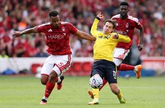 Nottingham Forest e Leeds empatam sem gols na 1ª rodada do Inglês –