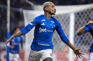 Arroyo busca superar marcação de Samuel Lino –