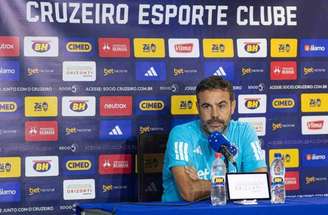 Artur Jorge sai em defesa de Matheus Pereira após vitória –