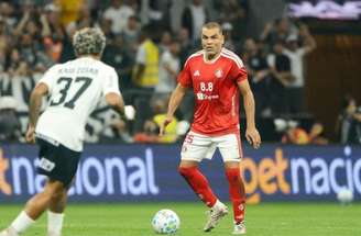 Num jogo onde as defesas protagonizaram mais, Inter e Atlético ficaram no zero a zero –