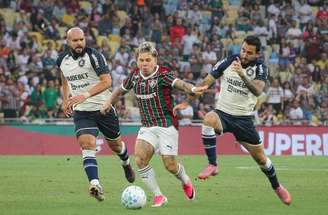 Soteldo vive melhor momento com a camisa do Fluminense –