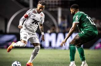 No duelo mais recente, Palmeiras e Santos empataram por 1 a 1, pelo Brasileirão –