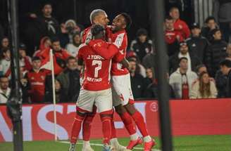 Assim como no jogo da ida, ninguém balançou as redes na etapa inicial da partida em Buenos Aires –