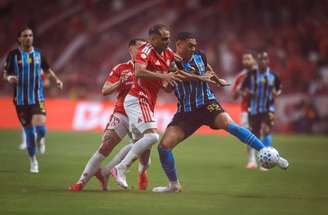 Internacional e Grêmio ficaram no zero no jogo de ida das quartas de final da Copa do Brasil –