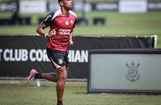 André deve ficar no Corinthians até o final do ano –