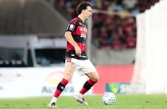 Léo Ortiz é um dos destaques do Flamengo –