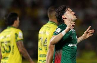 Maurício empatou o jogo pro Palmeiras –