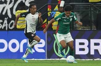 Interação do Palmeiras no aniversário do Corinthians –