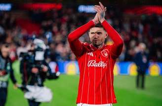 Morato chegou ao Forest após passagem pelo Benfica –