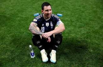 Carta de despedida de Messi assinada com a caneta de Harry Potter –