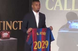 Barcelona divulgou nas redes sociais a contratação de Gabriel Jesus –