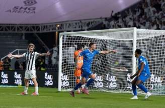 Gabriel Martinelli em sua primeira partida no clube saudita –