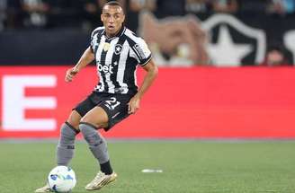 Marçal viu o Botafogo jogando de forma superior ao Palmeiras no 0 a 0 entre as equipes.