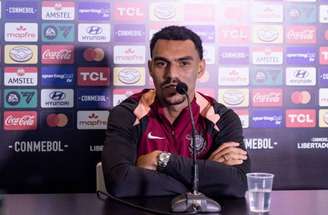 Matheuzinho projetou o duelo entre Estudiantes e Corinthians pela Libertadores -