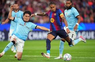 Raphinha é um dos destaques do Barcelona –