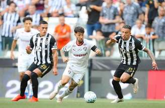 Atlético e Fluminense tiveram boas chances, mas não marcaram na primeira etapa –