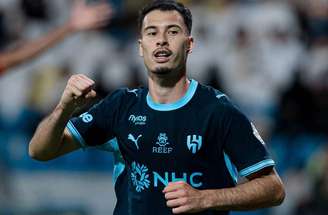 Atacante deixou o terceiro gol para a segunda etapa da partida –