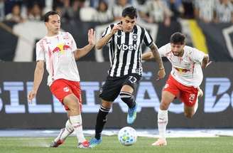 Bellão ainda não consegue deixar o Botafogo competitivo –