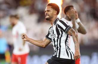 Vitinho marcou o gol do Botafogo no empate contra o Bragantino –