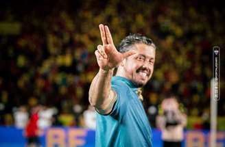 Léo Condé deixa o Remo na zona do rebaixamento do Brasileirão –