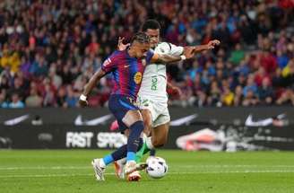Raphinha é o artilheiro do Barcelona na temporada –