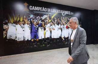Tiago Nunes não deixou muita saudade no Glorioso –