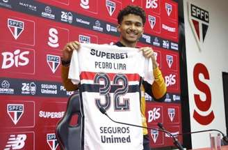 Pedro Lima chegou ao São Paulo por empréstimo do Wolverhampton –
