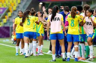 Técnica Camilla Orlando deve manter o time que eliminou os EUA nas quartas –
