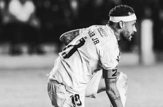 Neymar lamentou a derrota do Santos na Sul-Americana –