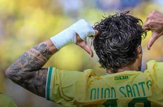 Em jogo truncado, Mamelodi consegue marcar no primeiro e no segundo tempo –