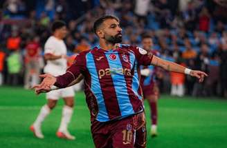 Salah destroçou o líder Galatasaray –