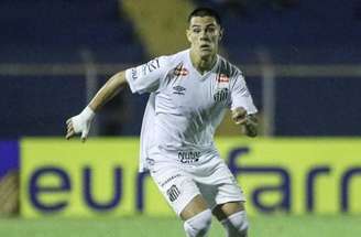 JP Chermont está emprestado ao Coritiba –