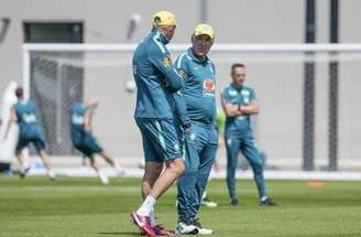 Ancelotti teve o elenco completo à disposição pela primeira vez –