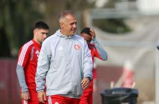 O primeiro treino de Eduardo Baptista –