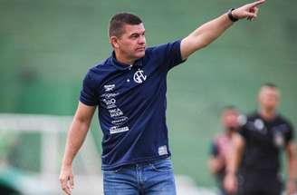 Louzer assume o Criciúma até o fim da Série B