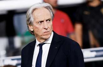 Jorge Jesus fez sua estreia como treinador da seleção portuguesa –