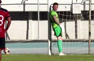 Goleiro se recusa a defender pênalti pela Copa Simón Bolívar –