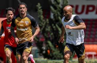 Newton sofreu um trauma na coxa direita –