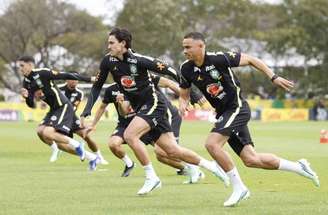 Autor do gol do Brasil no primeiro amistoso contra Austrália, Rayan iniciará como titular no segundo jogo –